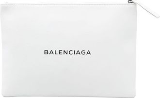 Balenciaga Pre-owned Balenciaga Leather Everyday Clutch 485110A.9002A.AA.1669