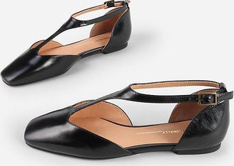 Intentionally blank Everson T-Strap Flats