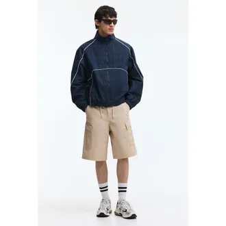 H&M Loose Fit Cotton Cargo Shorts in Beige at Nordstrom, Size 32