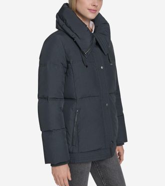 Cole Haan Womens Twill Nylon Down Jacket with Trapunto Stitch Details - Black Size Medium