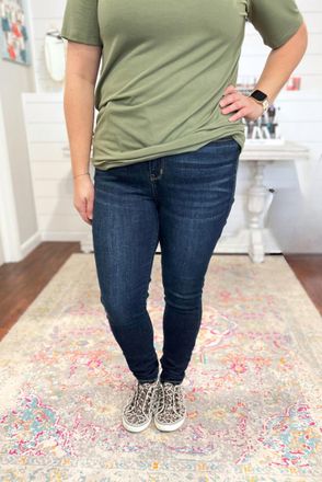 Judy Blue Hi-Waist Dark Wash Skinny Jeans In Dark Blue