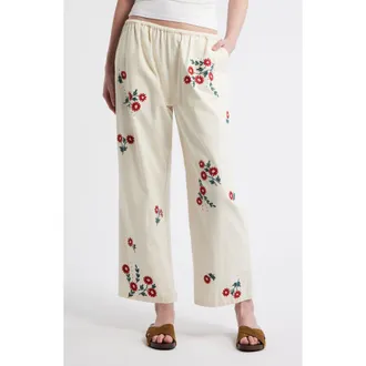 The Great. The Easy Pant Embroidered Floral Cotton Crop Pants in Natural Field Floral at Nordstrom, Size 1