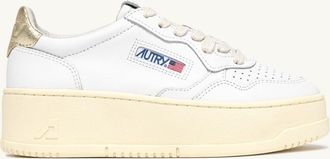 Autry MEDALIST PLATFORM SNEAKERS IN PLATINUM AND WHITE LEATHER