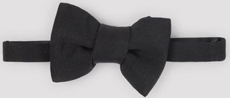 Tom Ford Pre Tied Bow Tie