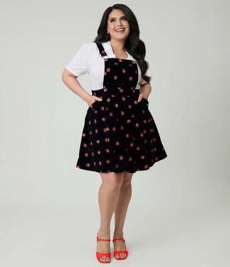 Unique Vintage Plus Size Brionne Pinafore Skirt in Black W/Strawberries at Nordstrom, Size 2 X