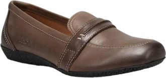 Taos Womens Gabby Loafer In Dark Olive