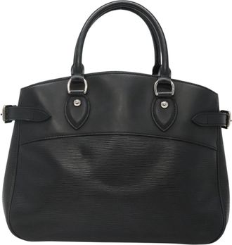 Louis Vuitton Passy Black Leather Handbag (Pre-Owned)