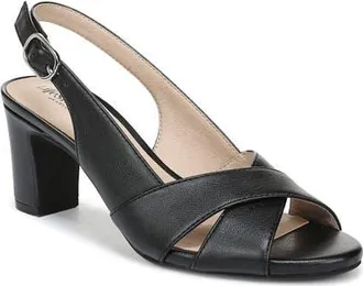 Life Stride Freesia Slingback Sandal in Black at Nordstrom, Size 5.5