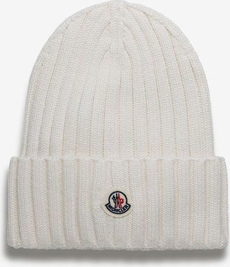 Moncler Rippstrickmütze mit Umschlag und Hahnenlogo