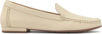Kazar Instap mocassins met traditioneel stiksel. Dit product valt groot uit. - Dames - Loafers - Beige - 35 EU - Leer - Schoenen