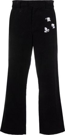 Soulland Pantaloni con applicazioni SOULLAND x Peanuts - Nero