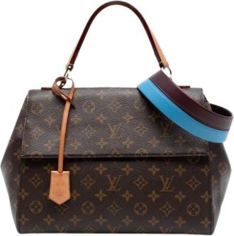 Louis Vuitton Pre-owned Handbags, female, Brown, Size: ONE SIZE Pre-owned Cluny MM