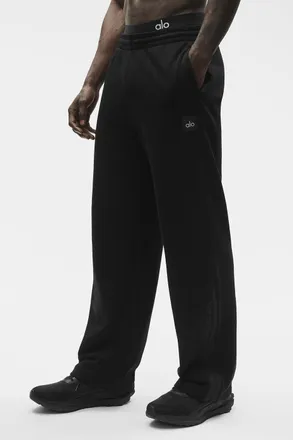 Alo | Field Sweatpant in Black, Size: Large