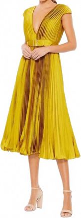 Mac Duggal Pleated Cap Sleeve Belted A-Line Dress In Chartreuse