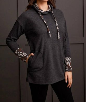 Tribal Brushed Jacquard Tunic Top In Heather Black