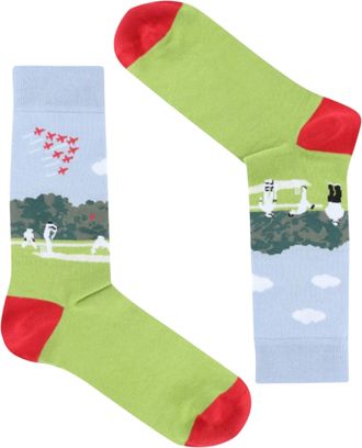 Generic Luxury Combed Cotton Cricket Scene Socks, Red and Green, UK 7-11, EU 41-46