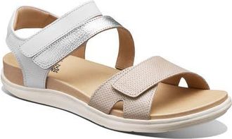 Samuel Hubbard Capri Sandal in Textured Pearl Leather at Nordstrom, Size 10.5