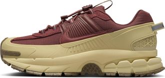 Nike (WMNS) Nike Air Zoom Vomero Roam Team Red Gold HQ2181-700