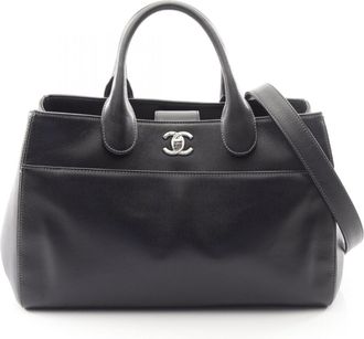 Chanel Black Grained Calfskin Handbag Tote Bag (Pre-Owned)