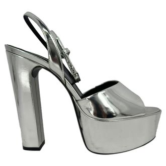 Saint Laurent Saint Laurent Jodie platform sandalen in metallic zilverkleurig lakleer