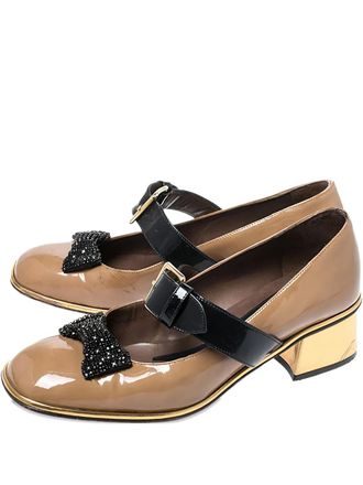 Marni 40 mm lakleren pumps met strikdetail - Bruin