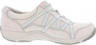 Dansko Womens Harlyn Sneakers In Ecru Suede