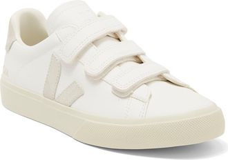 Veja Recife Logo Sneaker in Extra-White Natural at Nordstrom, Size 42.5