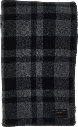 Filson Heavyweight Mackinaw Wool Blanket With Classic Plaid Pattern