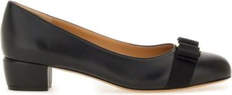 Ferragamo Leather vara Shoe