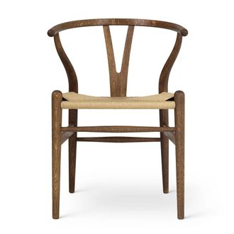 Carl Hansen & S&oslash;n Carl Hansen - CH24 Wishbone Chair, Eiche mit Rauchbeize / Naturgeflecht