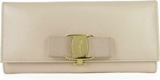 Ferragamo Vara Beige Leather Long Wallet (Bi-Fold) (Pre-Owned)