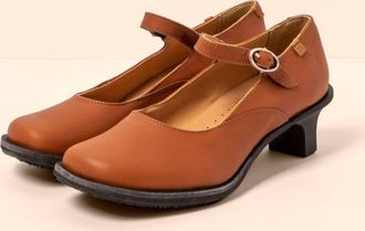 El Naturalista Womens Igusa Wax Nappa Shoes In Toffee