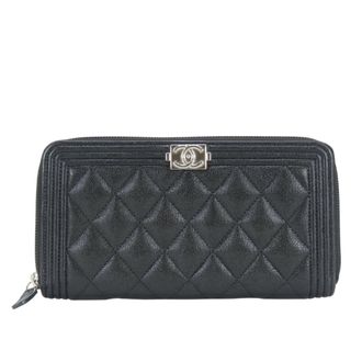 Chanel Boy Chanel Black Grained Calfskin Long Wallet (Bi-Fold) (Pre-Owned)