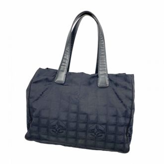 Chanel Black Nylon Tote Bag (Pre-Owned)