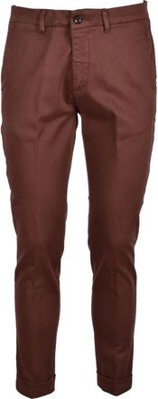 Laboratori Italiani Slim-Fit Brown Trousers with Classic Design and Comfortable Stretch