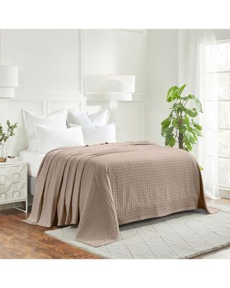 Superior Basketweave All-Season Cotton Blanket
