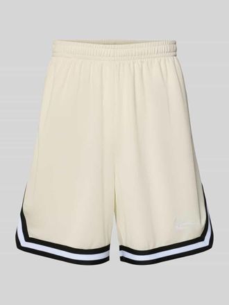 Karl Kani Regular Fit Shorts mit elastischem Bund in Offwhite, Gr&ouml;&szlig;e XXL