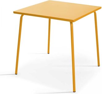 Oviala Mesa de jard&iacute;n cuadrada de metal amarillo