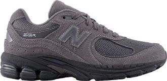 New Balance 2002R Trainers