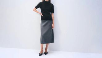 White + Warren Cashmere Ribbed Mockneck Top In Black
