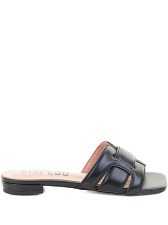 Bibi Lou Sandali Holly in pelle con suola piatta - Nero