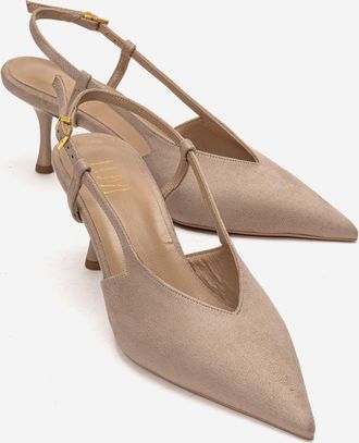 Prologue Irena Spitse Pump