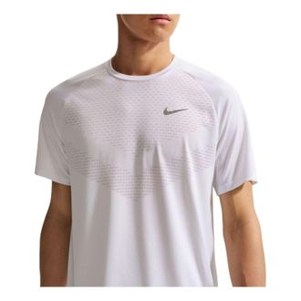 Nike Stride Dri-FIT ADV T-Shirt White HV5204-100