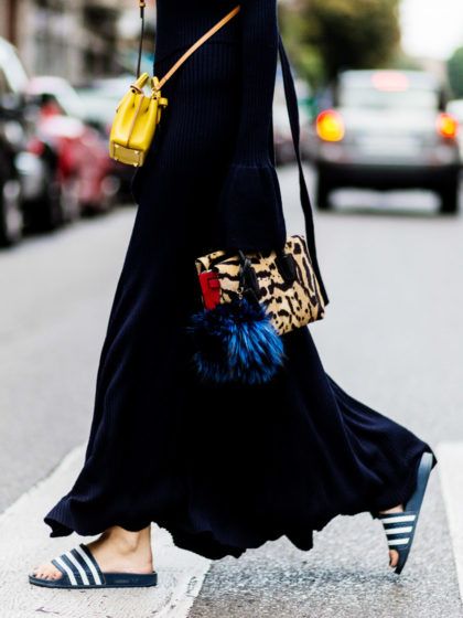 Ora puoi indossare le ciabatte anche fuori dalla piscina ed essere cool!