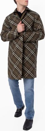 Burberry Mens Reversible Trench Coat, Brand Size 48 ( US Size 38 )