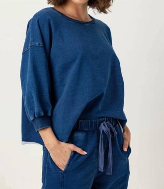 Sundays Kelly Three Quarter Sleeve Pullover In Denim