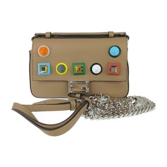Fendi Chain Baguette Charm Bag Leather Beige Leather Handbag (Pre-Owned)