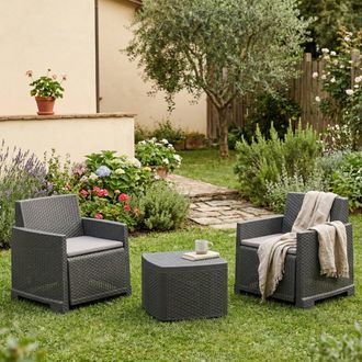 Dmora Conjunto De Sal&oacute;n De Exterior Laigueglia, Conjunto De Jard&iacute;n Con 2 Sillones Y 1 Mesa Contenedor, Efecto Rat&aacute;n Con Cojines, 100% Made In Italy, Antraci