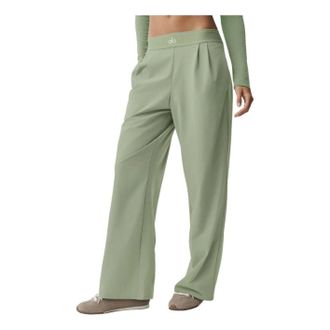 Alo (WMNS) ALO Suit Up Trouser Regular Dune Grass W51432R-1224426574