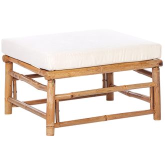 Beliani Otomana De Bamb&uacute; Asiento Acolchado Con Coj&iacute;n Muebles De Exterior Blanco Crema Cerreto